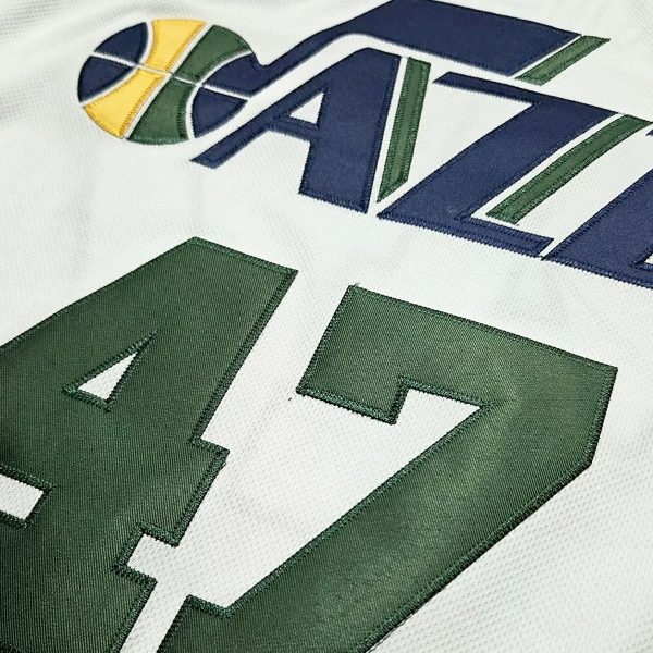 джерси Андрея Кириленко 47 Utah Jazz-в-time2win.ru